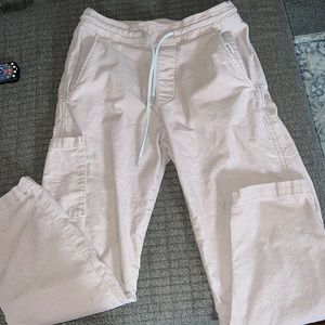 Levi’s powder pink corduroy pants size small